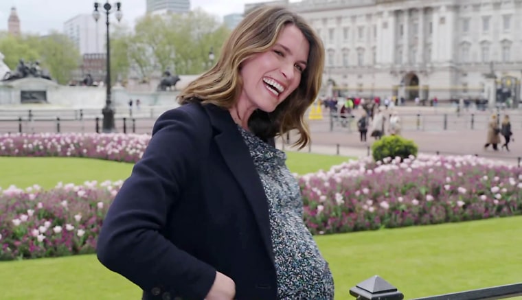 how old is molly hunter