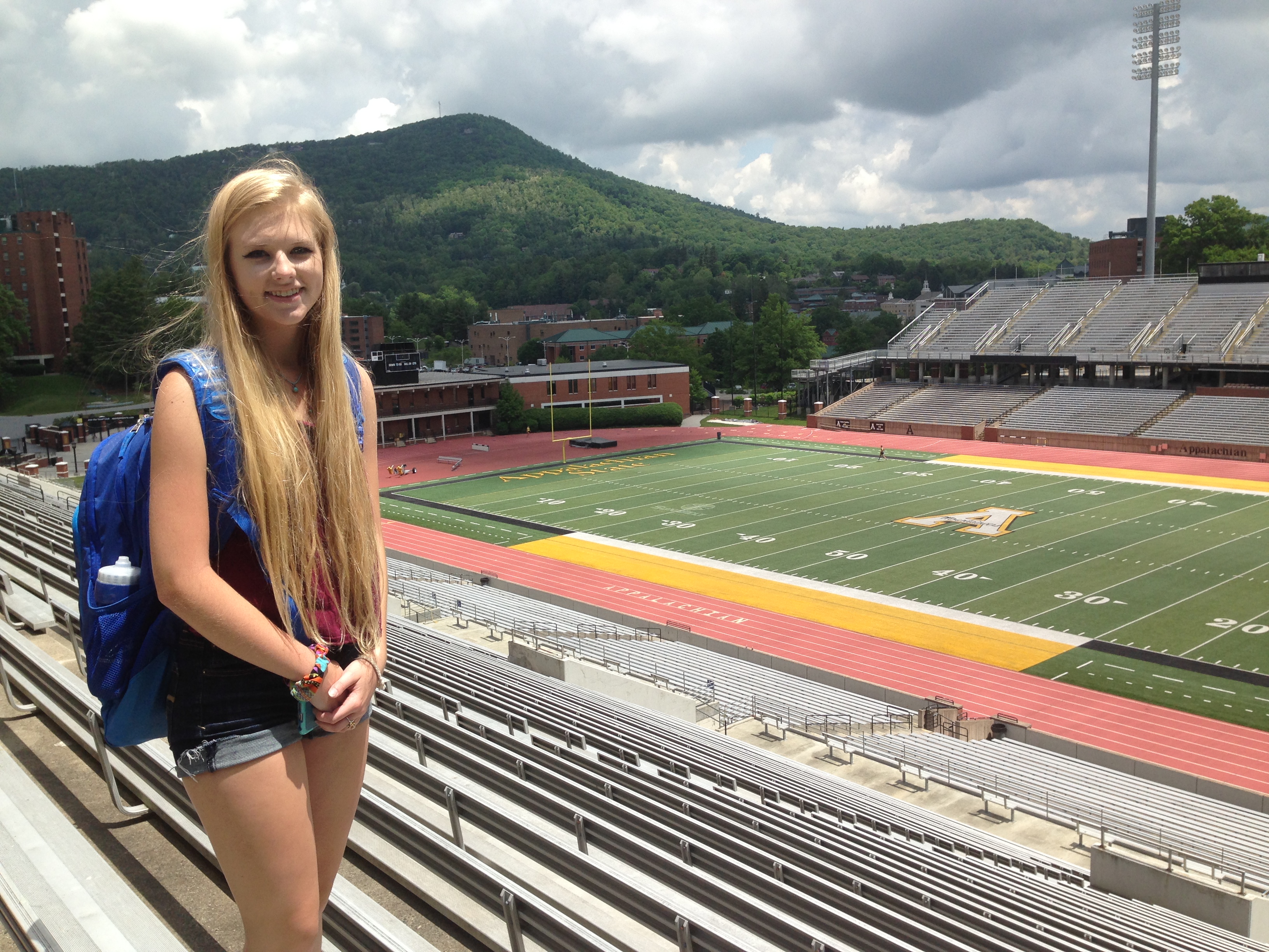 cosby high school student dies